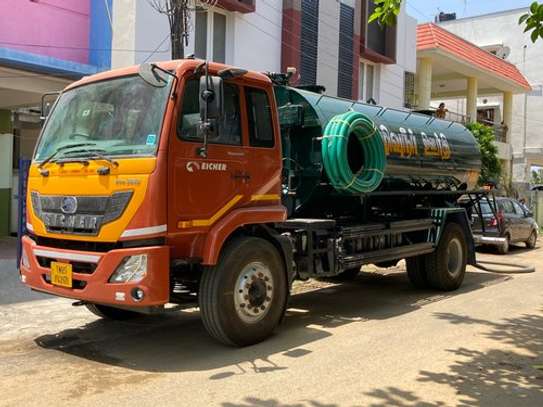 Exhauster services in Thindigua Ruaka Ruiru Juja Nairobi. image 13