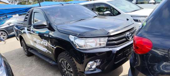 Toyota Hilux black single cabin Manual Diesel 2018 image 8