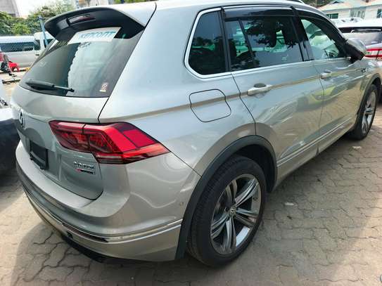 Volkswagen Tiguan 2.0TDI image 19