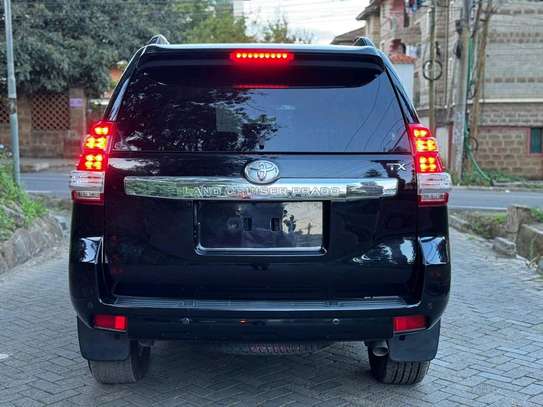 Toyota Land cruiser prado TX black  fully loaded 2018 image 9