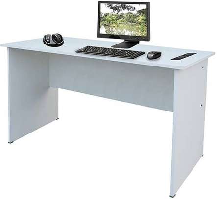 Office desks: 1.2m office desk with leg space image 2
