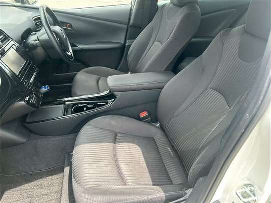 2019 TOYOTA PRIUS A image 5