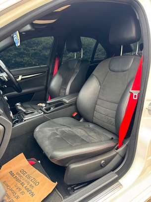 Mercedes C200 Avantgarde image 5