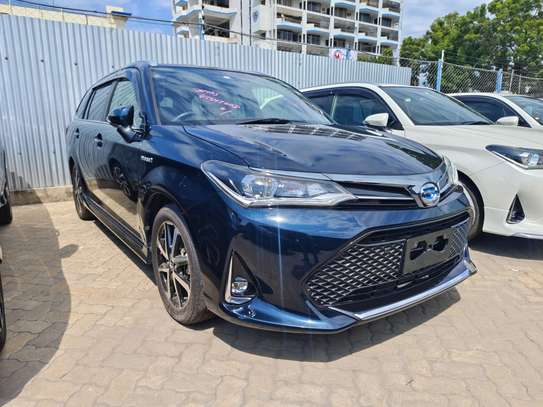 Toyota Fielder wxB hybrid dark Green 2019 image 2