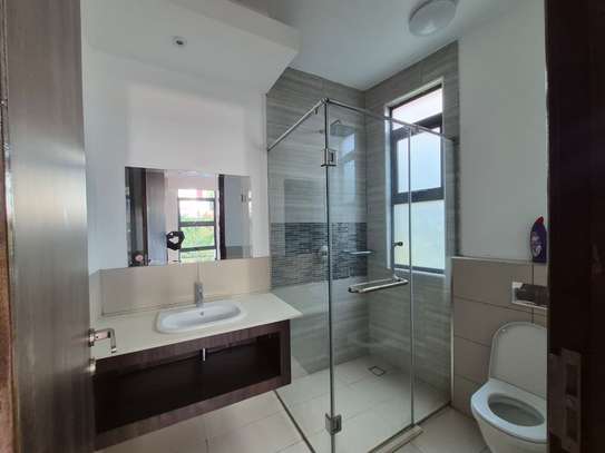4 Bed Townhouse with En Suite in Garden Estate image 3