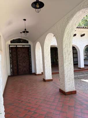 5 Bed House with En Suite at Kanjata Road image 20