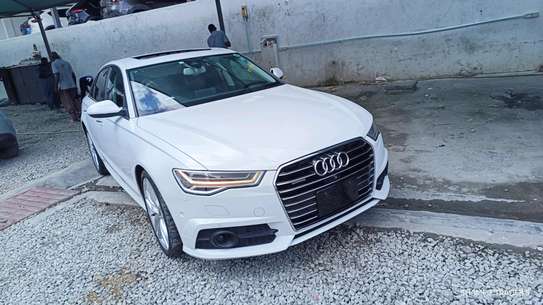 Audi A6 TFSI Quattro Sunroof White 2018 image 3