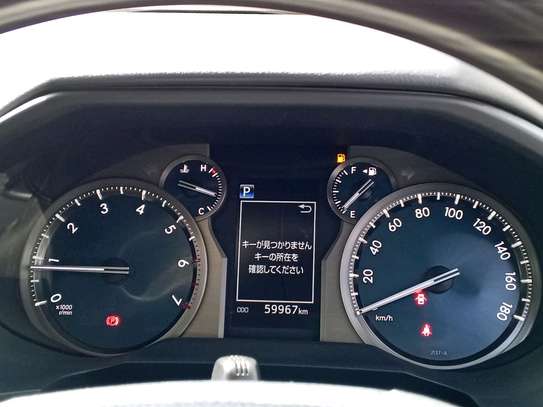 Toyota prado petrol image 12