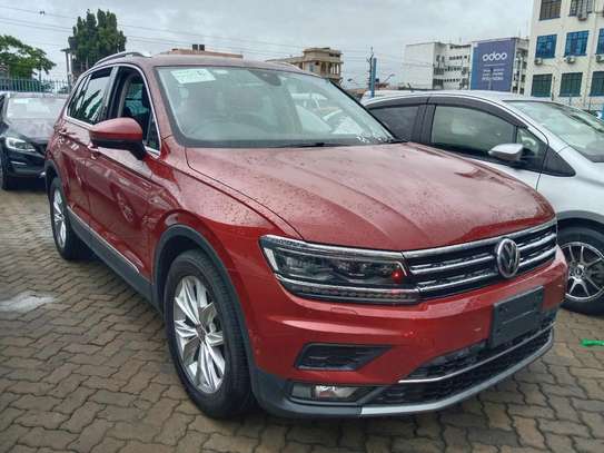 Volkswagen Tiguan Redwine 2018 image 2