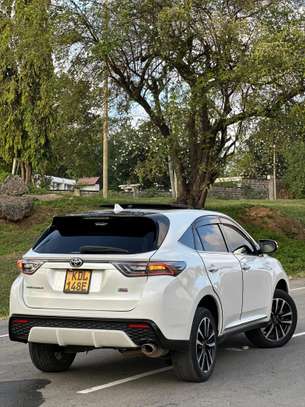 Toyota Harrier GR image 6