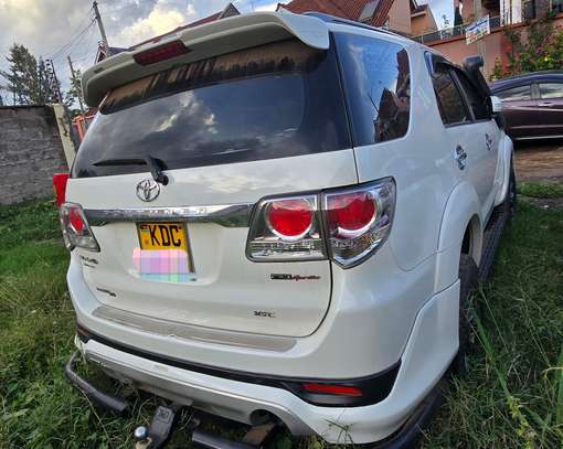 TOYOTA FORTUNER FOR SALE image 4