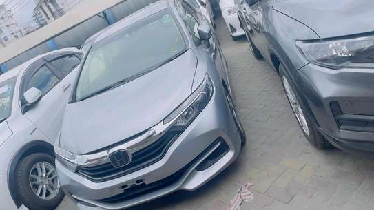 Honda shuttle 2018model image 2