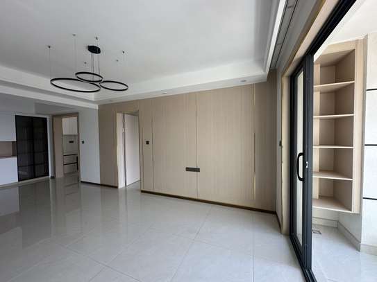 2 Bed Apartment with En Suite at Westlands image 7