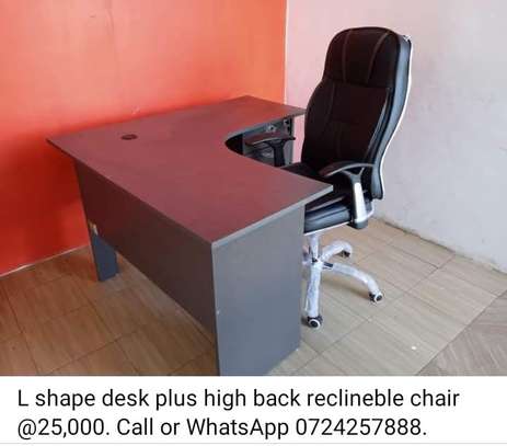 Executive L-Shape office desk image 3