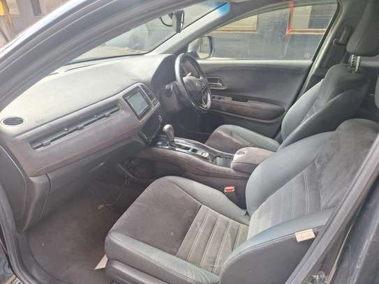 HONDA VEZEL RS NORMAL 2018MODEL image 7