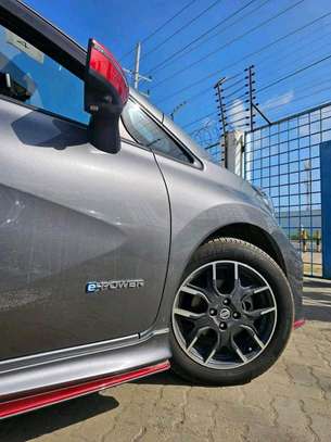 Nissan Note Nismo Epower grey 2018 image 4