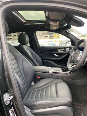 2019 Mercedes Benz GLC300 image 7