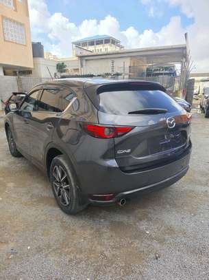 MAZDA CX5 PETROL 2500CC 2019MODEL image 3
