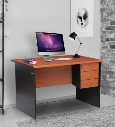 1.4 M Iported Wooden 3 Drawer Economic Desk image 15
