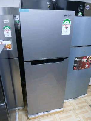 Samsung 253l fridge image 2