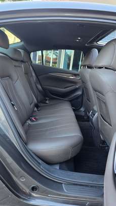 Mazda Atenza image 6