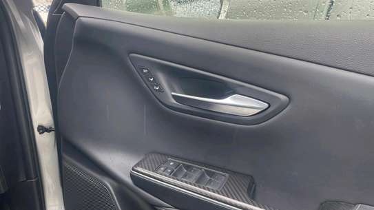 TOYOTA CROWN ATHLETE HYBRID 2019MODEL SUNROOF image 7