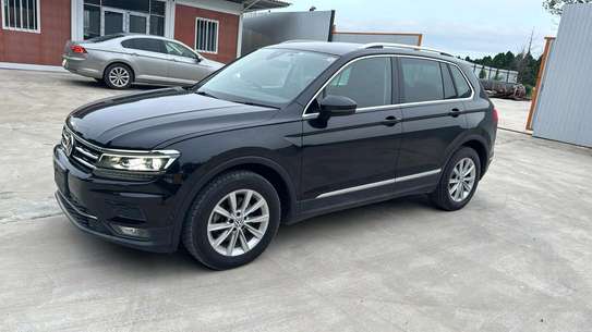 Volkswagen tiguan 20TSI 2018 BLACK image 5