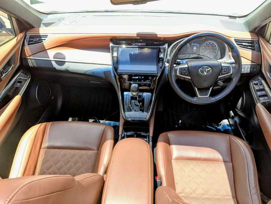 Toyota harrier Sunroof 2018 AWD image 9