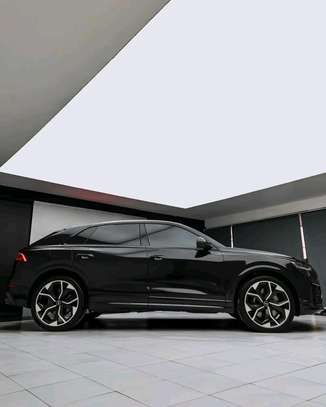 Audi Q8RS 2022 Black Model Sunroof image 11