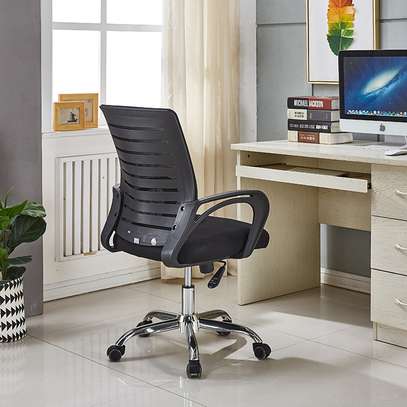 Office Chair: Swivel Mesh Office Chair In Magenche image 5