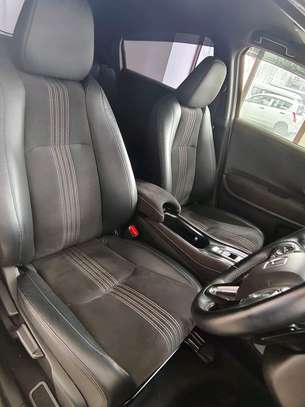 HONDA VEZEL RS,HYBRID,2019,2WD,(WE DO HIRE PURCHASE) image 11