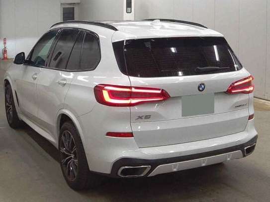 2019 BMW X5 xDRIVE 35d image 4