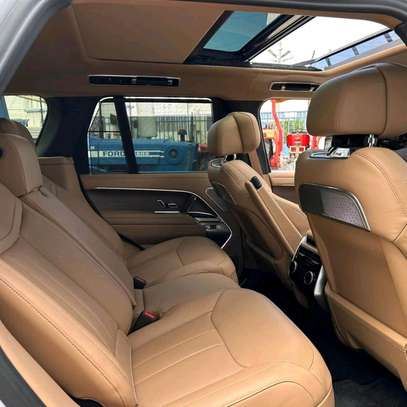 Land Rover Vogue Autobiography 4400cc 2023 image 4