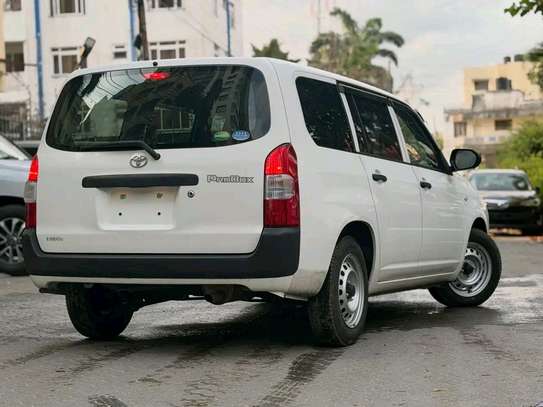 Toyota probox image 4