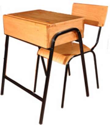 Durable School lockers+chair image 6