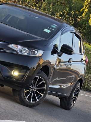 Honda Fit image 6