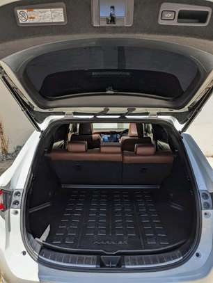Toyota harrier Sunroof 2018 AWD image 12