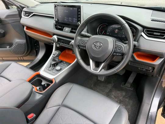 2021 Toyota RAV4 ADVENTURE image 3