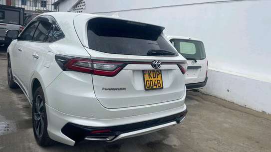TOYOTA HARRIER 2017MODEL SUNROOF image 9