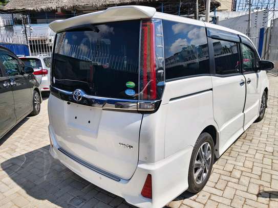 TOYOTA NOAH WXB Non-Hybrid,2019,2wd(WE DO H.P,DEPO 1.5M) image 9