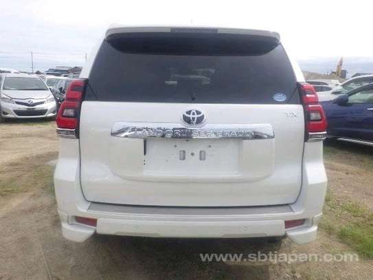 Toyota prado image 6