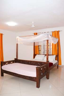 BEACH VILLA FOR SALE IN DIANI image 12