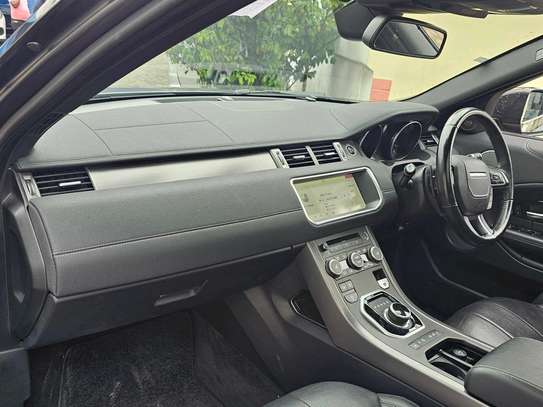 Range Rover EVoque 2018 4x4 image 4