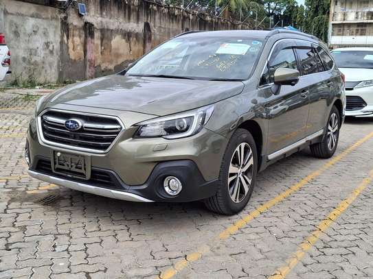 Subaru Outback Grey 2018 AWD image 11