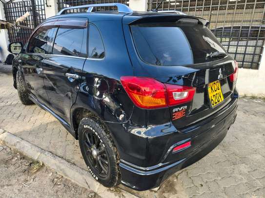 Mitsubishi RVR image 3