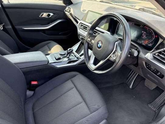 2019 BMW 3 SERIES 320i standard image 5