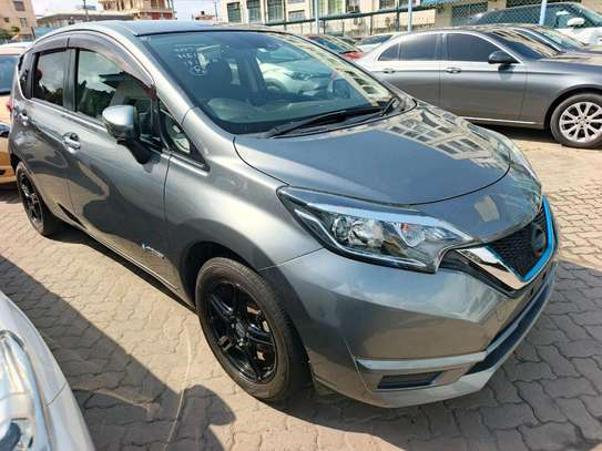 Nissan Note empower grey image 12