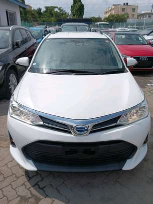 toyota fielder hybrid 2019 image 8