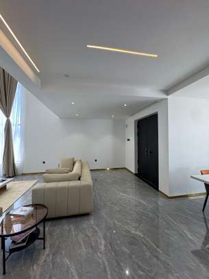 5 bedroom maissonatte with an Sq and office room image 2