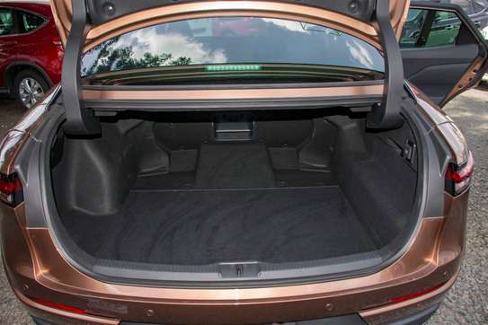 Toyota crown newshape hybrid on sale in Kenya image 5